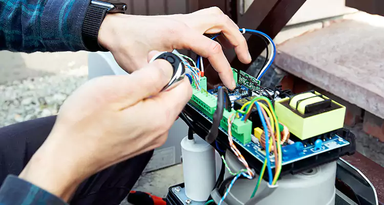 Automatic Driveway Gate Repair in Miami Gardens, FL