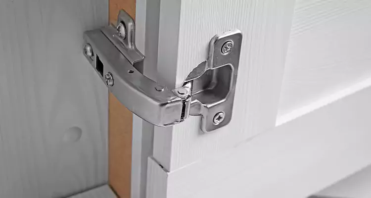 Shower Door Hinge Replacement in Miami Gardens, FL