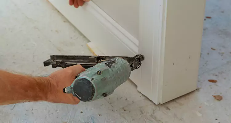 Fix Garage Door Panel in Miami Gardens, FL