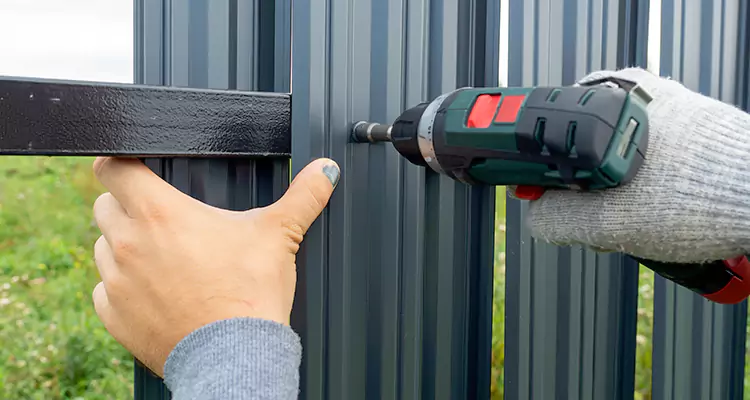 Metal Gate Repair in Miami Gardens, FL