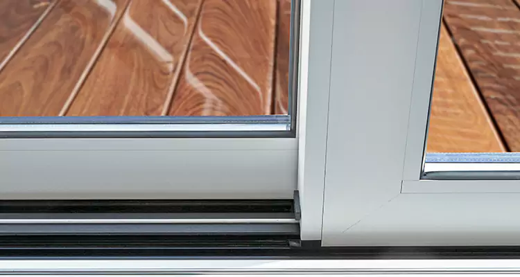 Patio Door Jammed Shut in Miami Gardens, FL