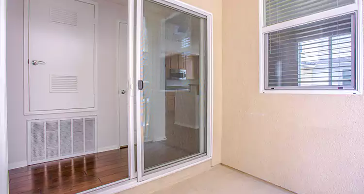 Sliding Screen Door Track Repair in Miami Gardens, FL