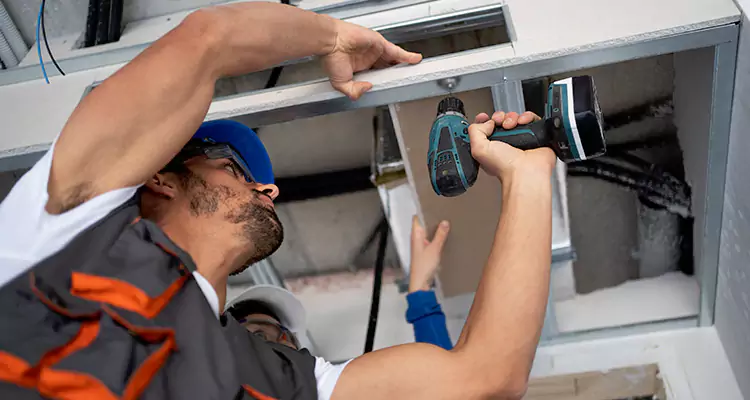 Emergency Overhead Door Repair in Miami Gardens, FL