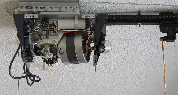 Garage Door Motor Replacement in Miami Gardens, FL
