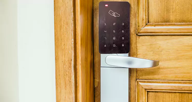 Keyless Hotel Door Locks Repair in Miami Gardens, FL