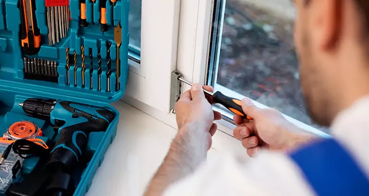 Mirrored Sliding Doors Replacement Expert in Miami Gardens, FL