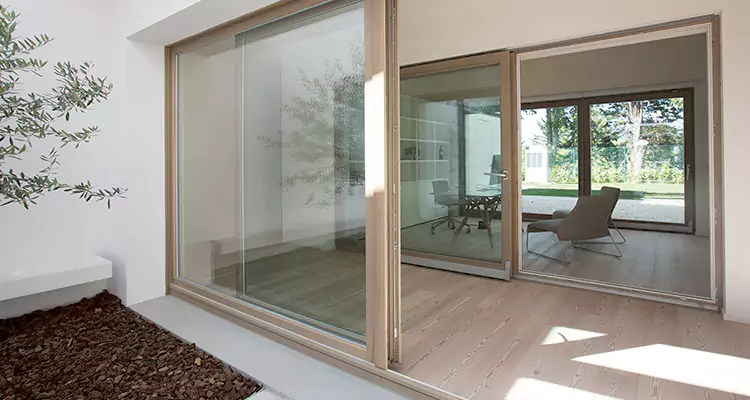 Sliding Screen Door Bottom Track Replacement in Miami Gardens, FL