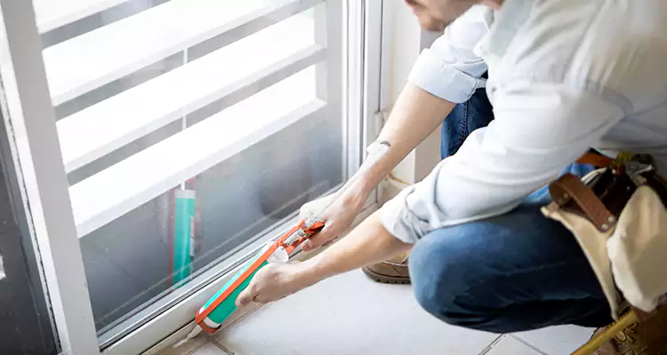 Dap Window Caulk Repair in Miami Gardens, FL